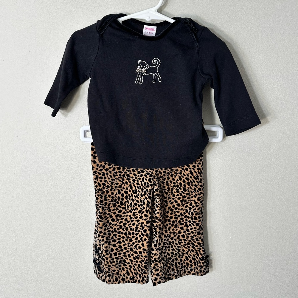 Gymboree Baby Girl Cat/Leopard Outfit - 3 to 6 months